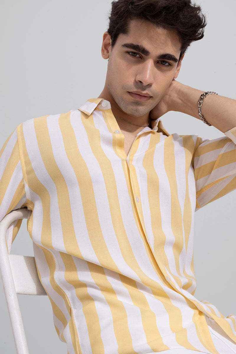 Men Slim Fit Striped Spread Collar Casual Shirt - Adhi Shree Fashion