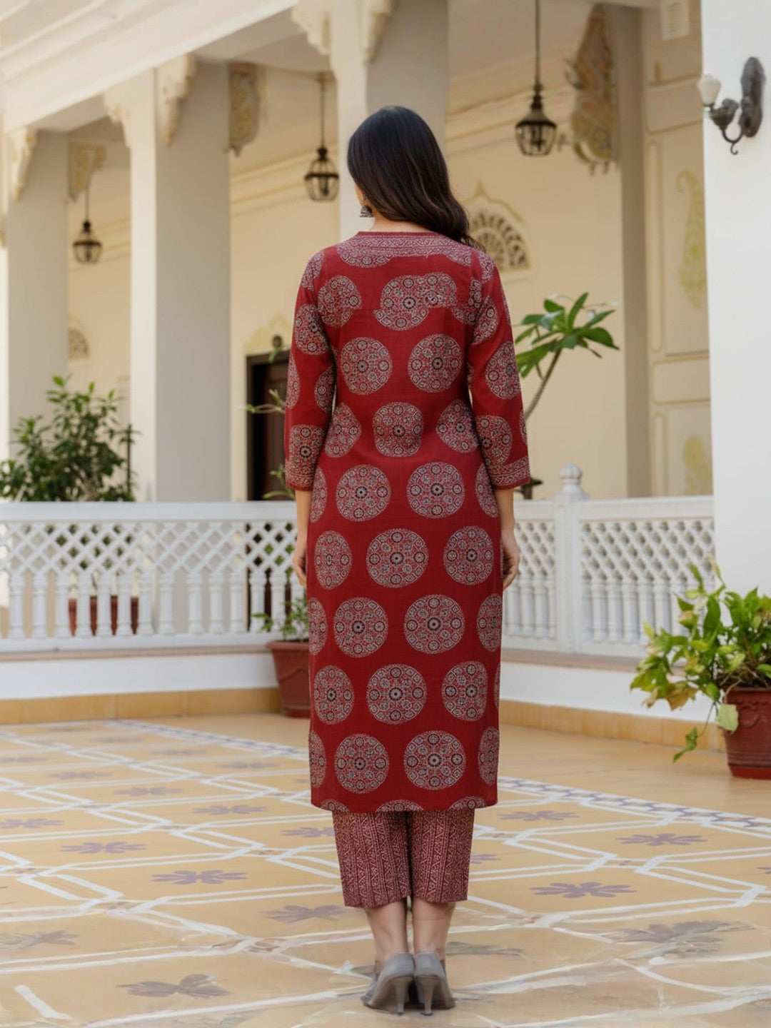 Maroon Printed Rayon Blend Straight Kurta With Pant