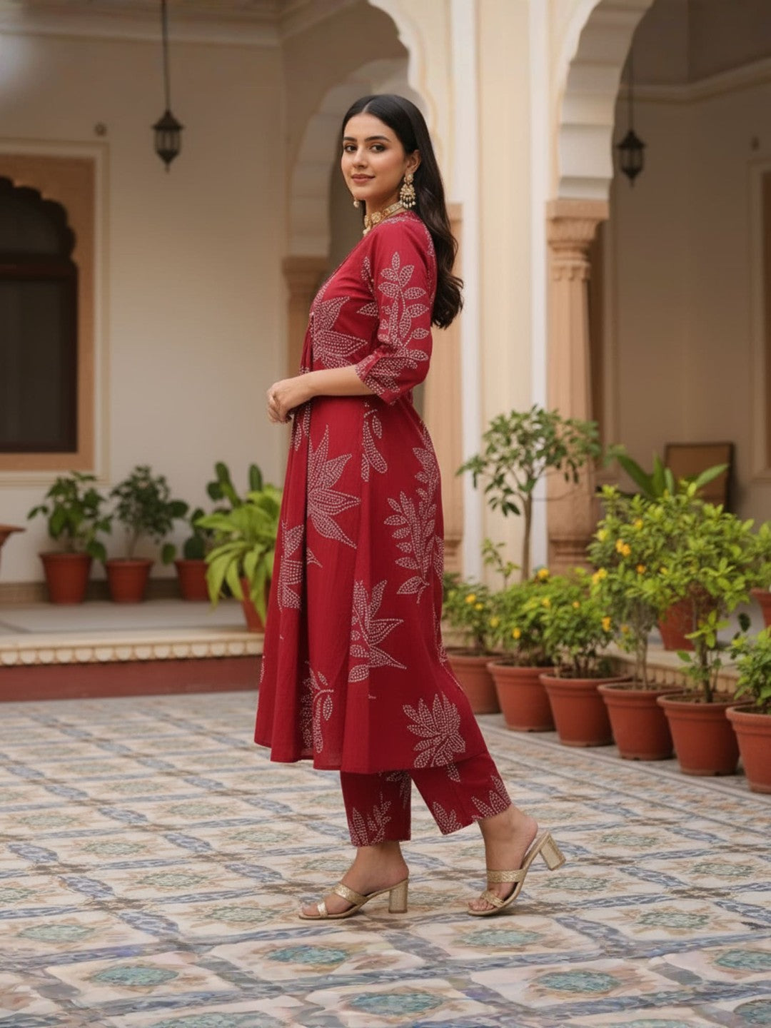 Women Red Kurta and Palazzo Set