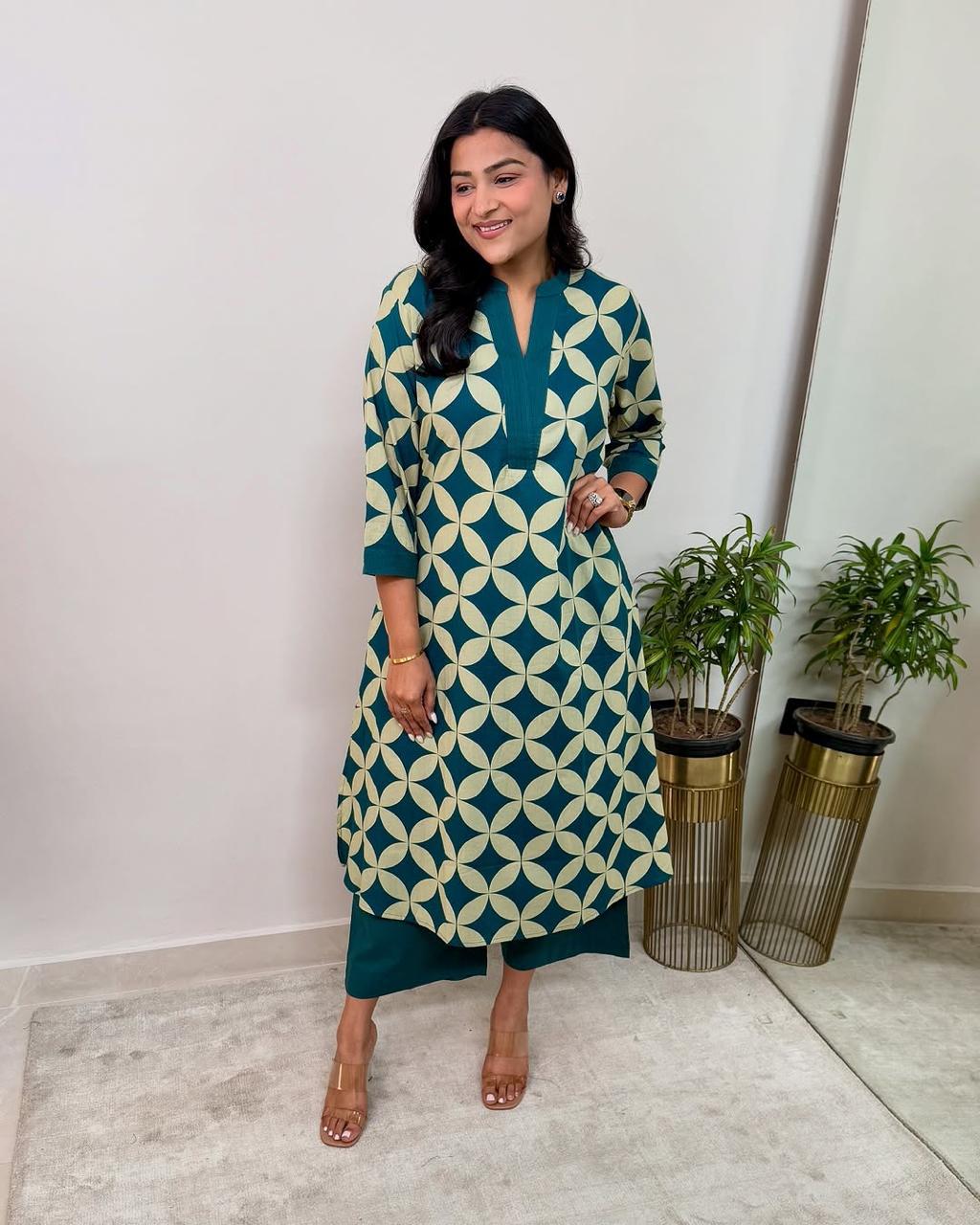 Women Rayon A Line Kurta and Palazzo Set