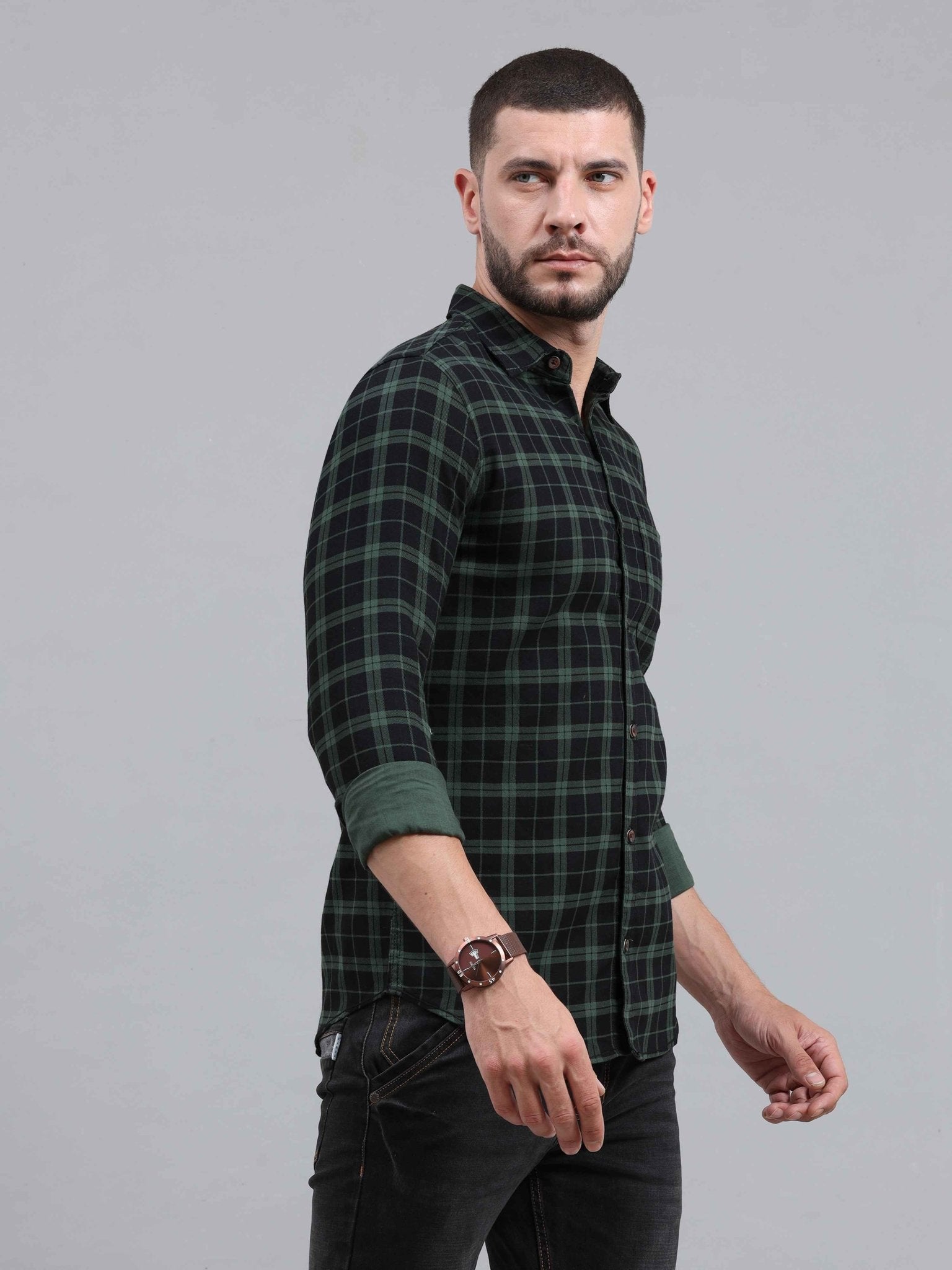 Men Regular Fit Checkered Cut Away Collar Casual Shirt - Adhi Shree Fashion