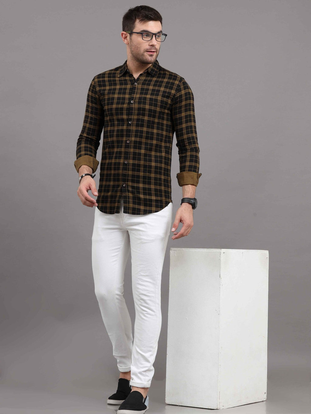 Men Regular Fit Checkered Cut Away Collar Casual Shirt - Adhi Shree Fashion