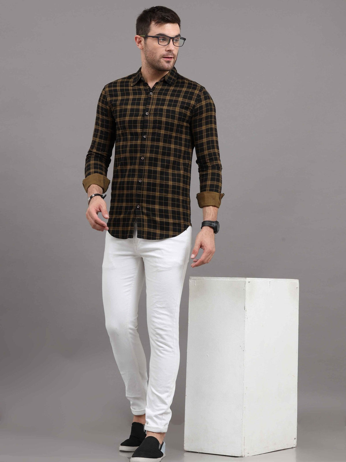 Men Regular Fit Checkered Cut Away Collar Casual Shirt - Adhi Shree Fashion